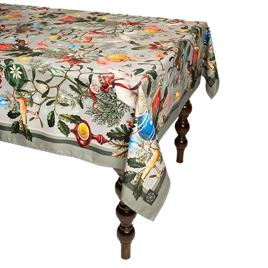 TABLECLOTH SANTAS ATELIER GREEN 150CM X 250CM / 59IN X 98 4IN - MUZALUCI - Compralo en CorinneRegalos.com