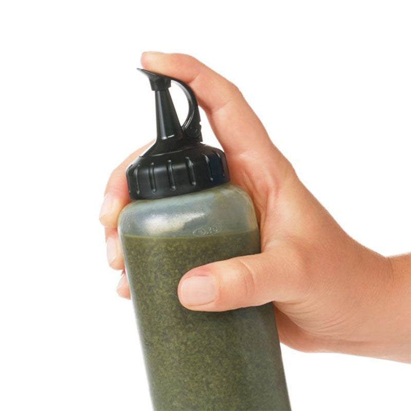 OXO GG CHEF'S SQUEEZE BOTTLE - SMALL - OXO - Compralo en CorinneRegalos.com