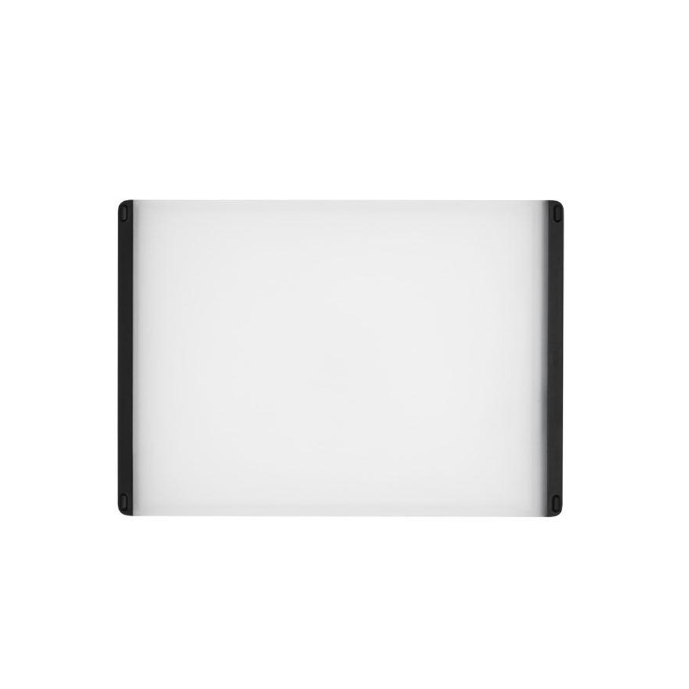 OXO GG UTILITY CUTTING BOARD   TRANSLUCENT - OXO - Compralo en CorinneRegalos.com