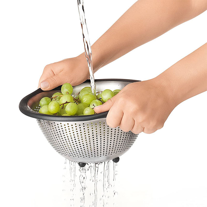 OXO GG 3QT  SS COLANDER - OXO - Compralo en CorinneRegalos.com