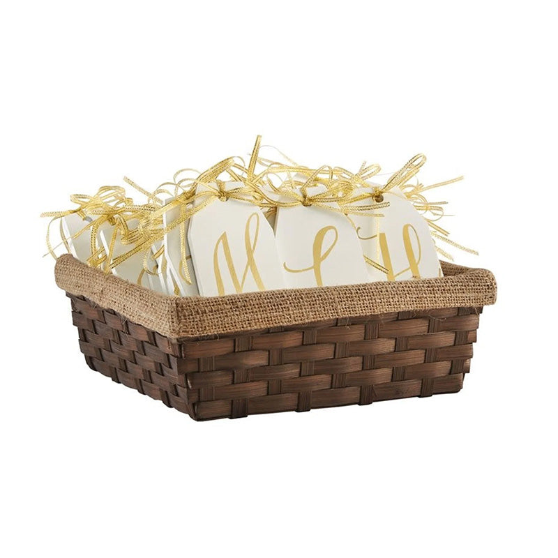 INITIAL WOOD TAGS WITH BASKET - MUD PIE - Compralo en CorinneRegalos.com