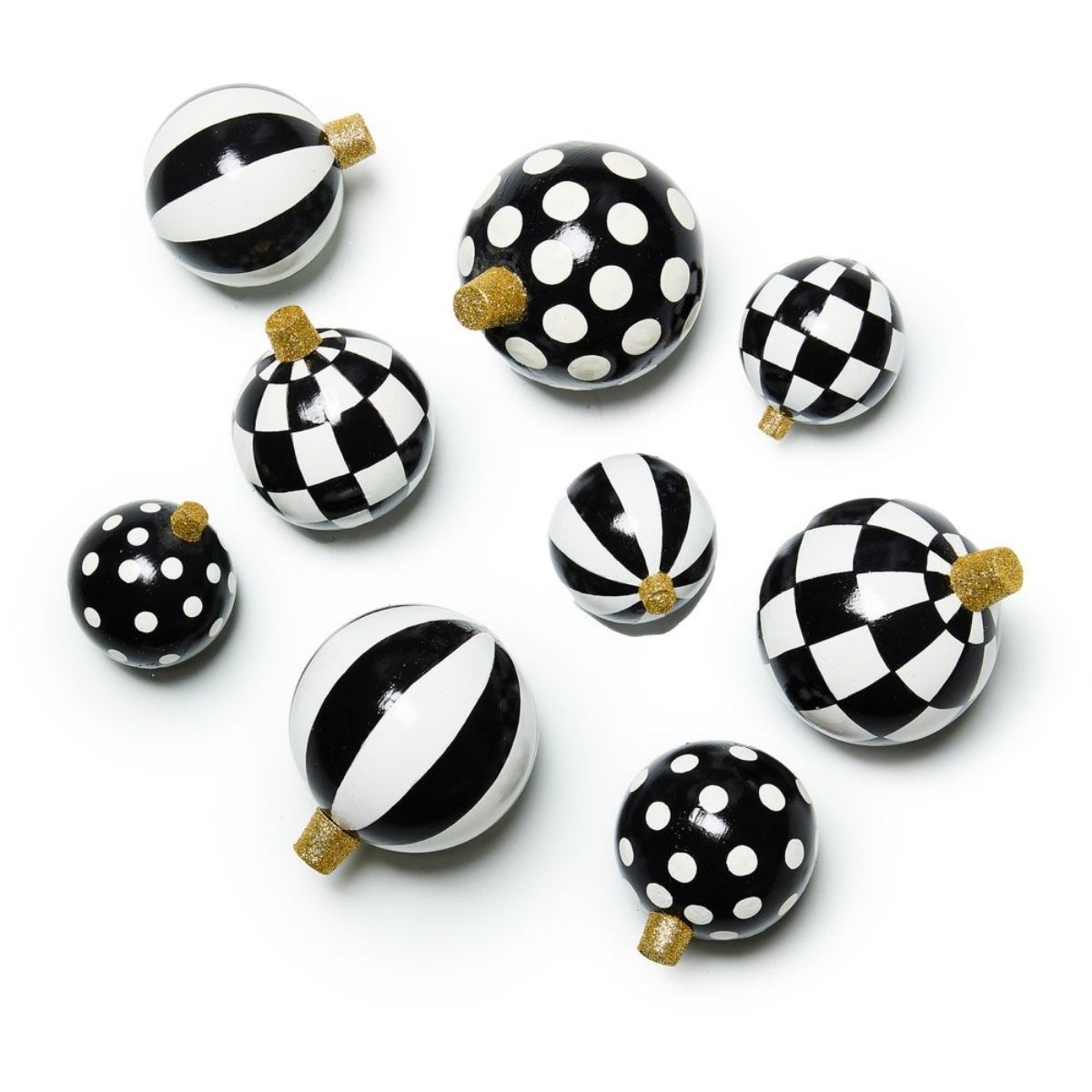 COURTLY ORNAMENT BOWL FILLERS, SET OF 9 - MACKENZIE-CHILDS - Compralo en CorinneRegalos.com