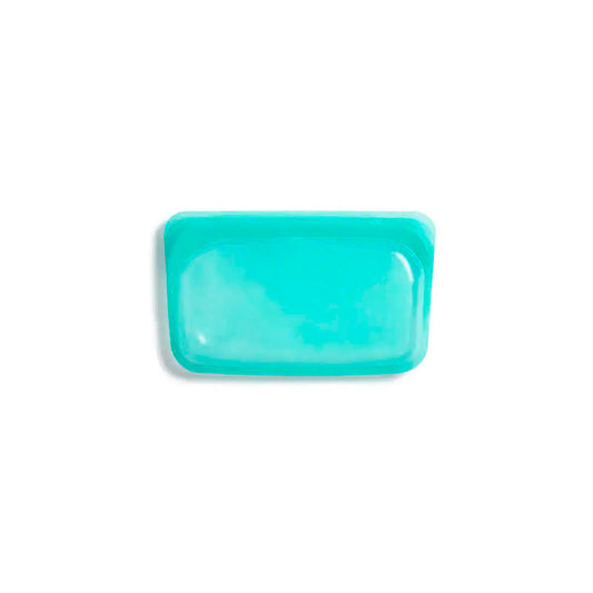 SMALL REUSABLE SILICON BAG FOR SNACK AQUA - QUIENES SOMOS, S.A. / STASHER - Compralo en CorinneRegalos.com