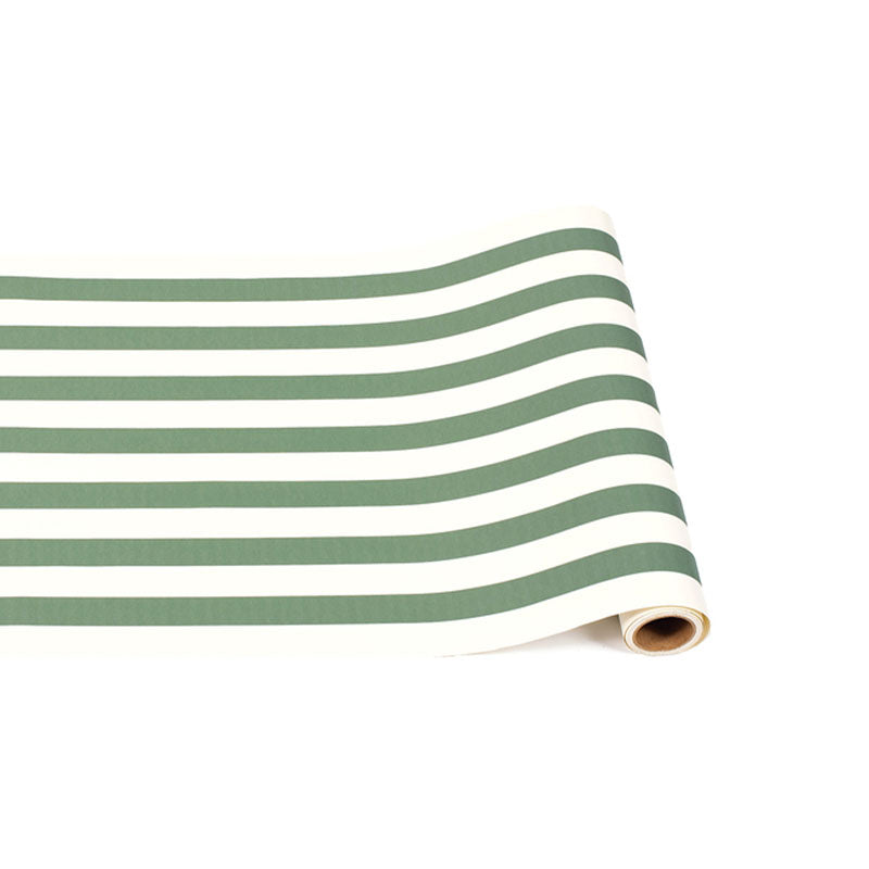 DARK GREEN CLASSIC STRIPE RUNNER - 20 X 25' - HESTER & COOK - Compralo en CorinneRegalos.com